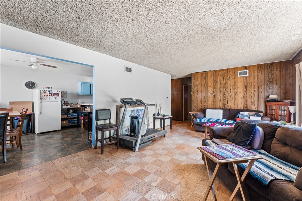 13525 Simshaw Property Photo 20