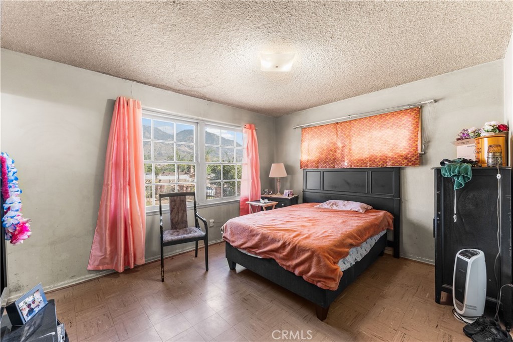 13525 Simshaw Property Photo 28