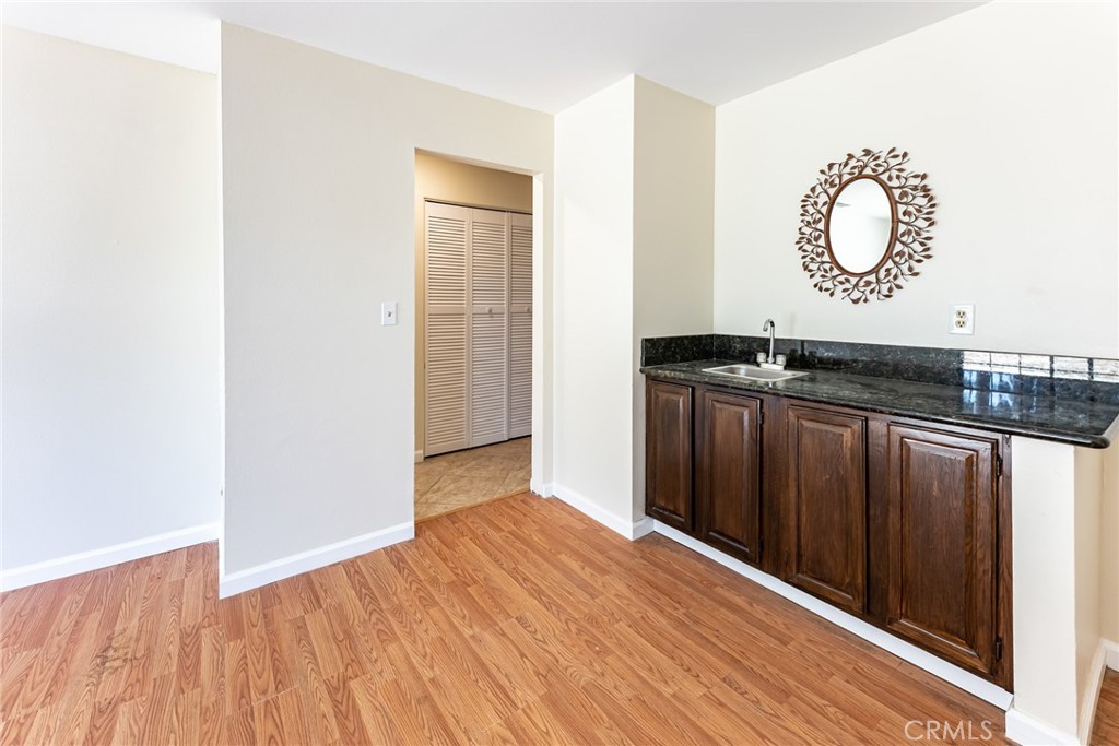 5546 Mclennan Property Photo 4