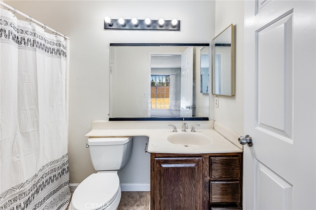5546 Mclennan Property Photo 11