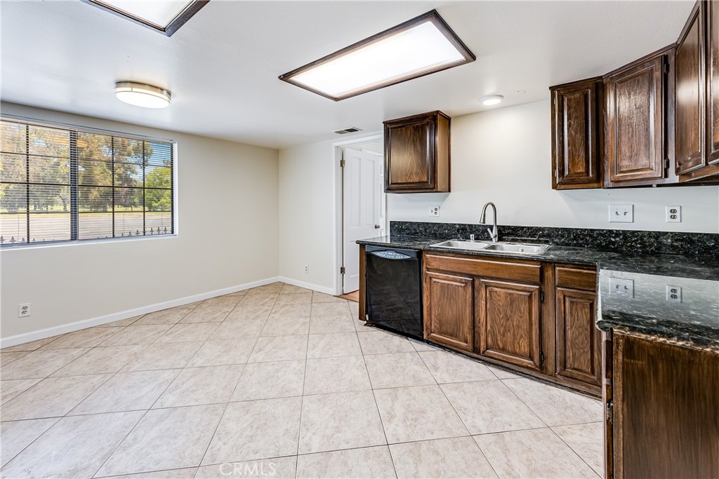 5546 Mclennan Property Photo 36
