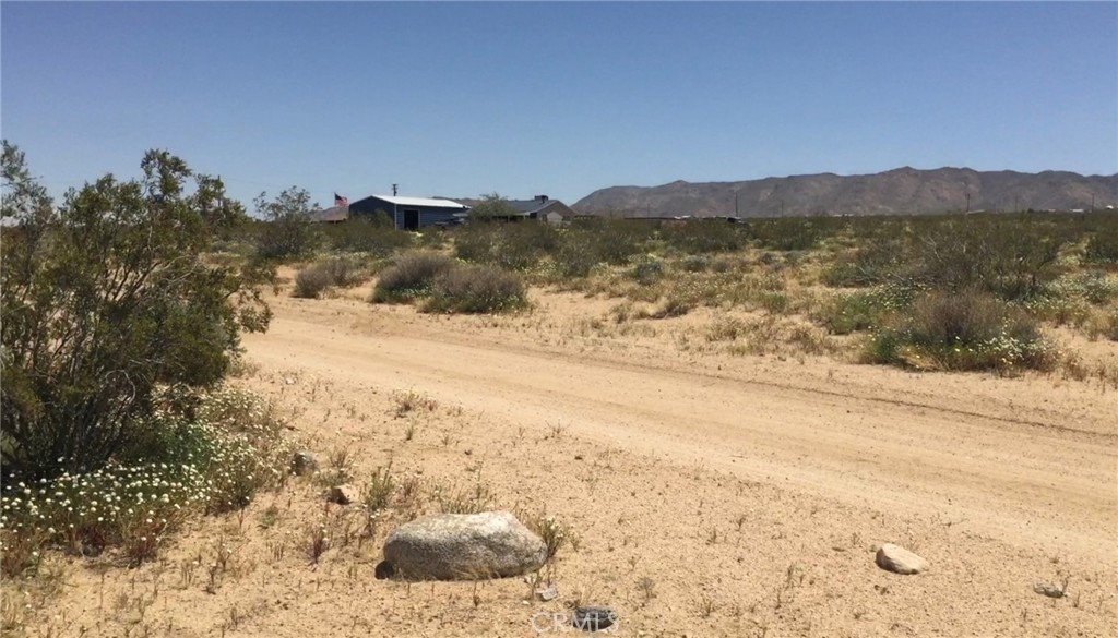 48364 Saddle Rock Way Property Photo 1