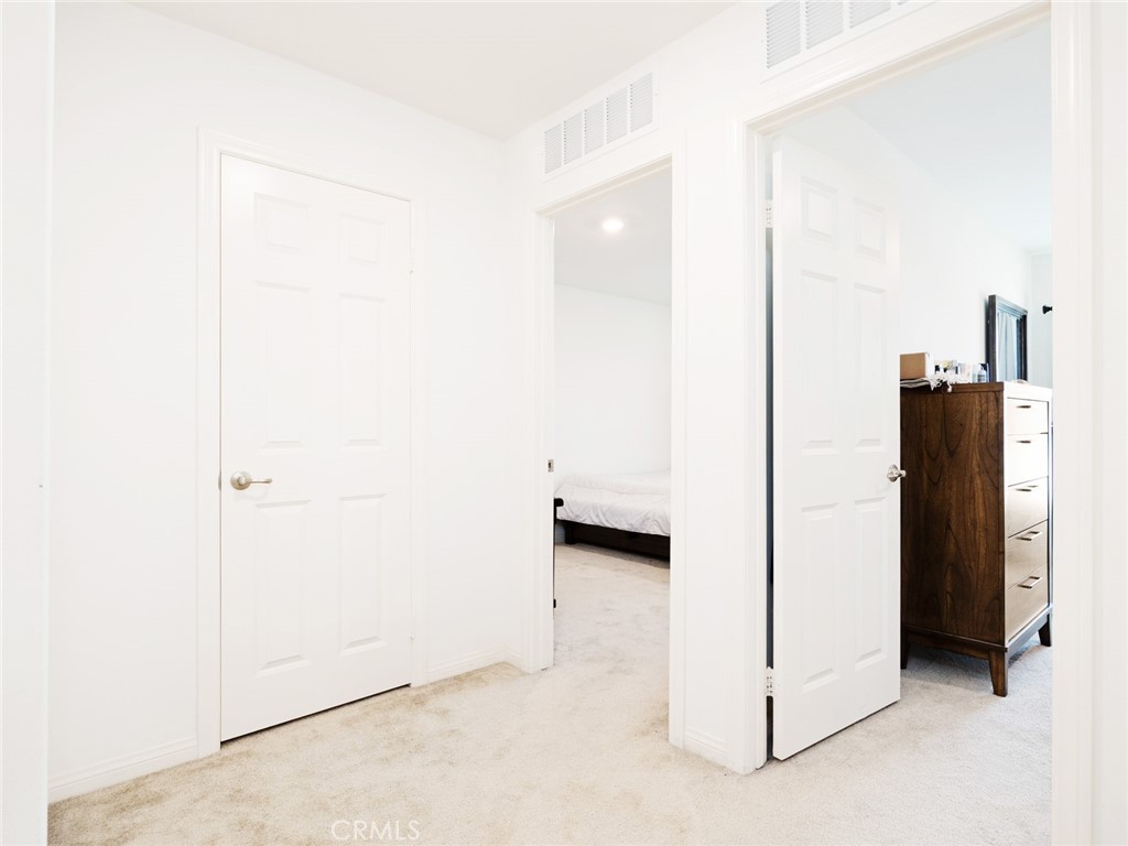 2113 E Donatello Street Property Photo 15