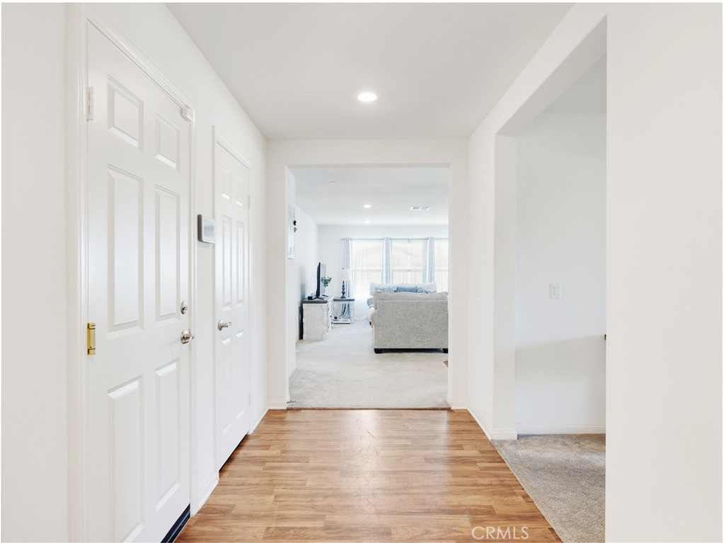 2113 E Donatello Street Property Photo 20