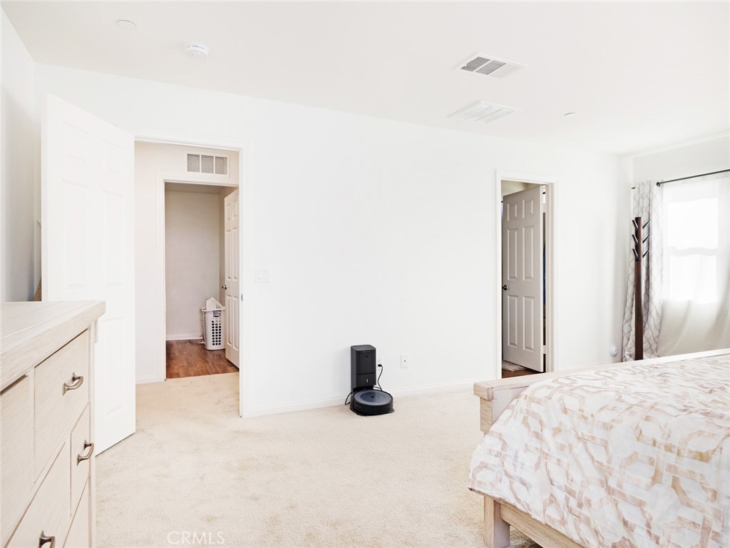 2113 E Donatello Street Property Photo 38