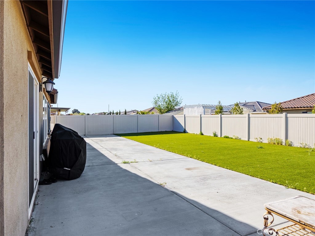 2113 E Donatello Street Property Photo 41