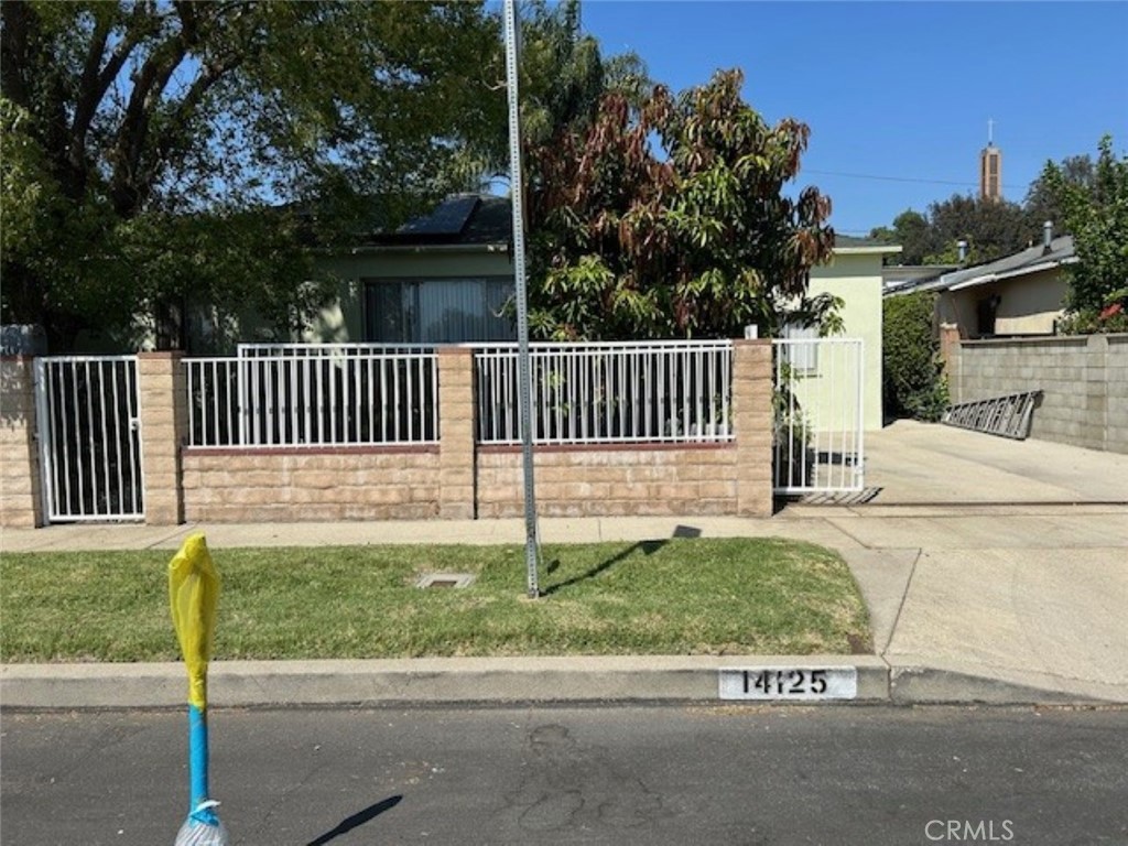 14125 Burton Property Photo 5