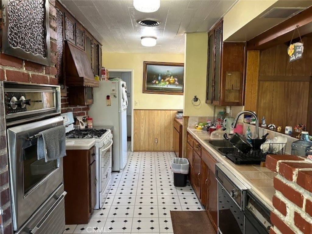 14125 Burton Property Photo 25
