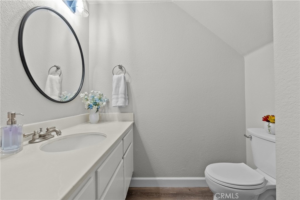 25114 Steinbeck C Property Photo 20