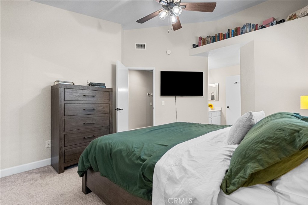 25114 Steinbeck C Property Photo 31