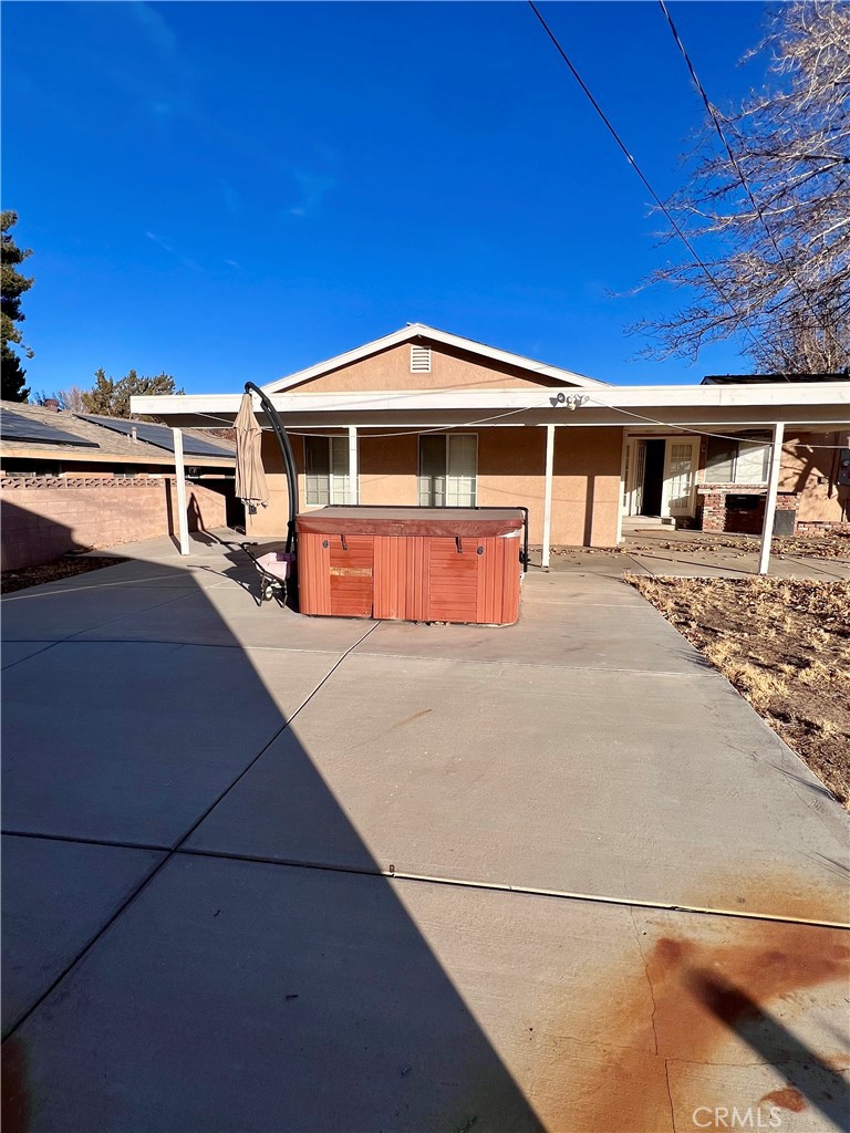 44519 Foxton Property Photo 3