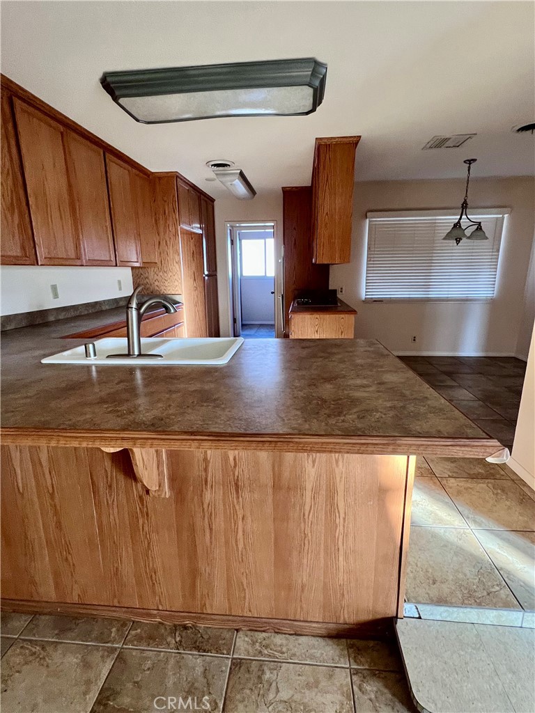 44519 Foxton Property Photo 4