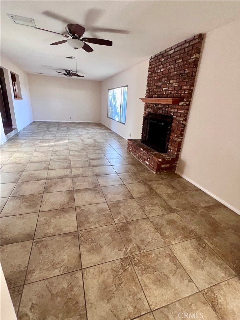44519 Foxton Property Photo 7