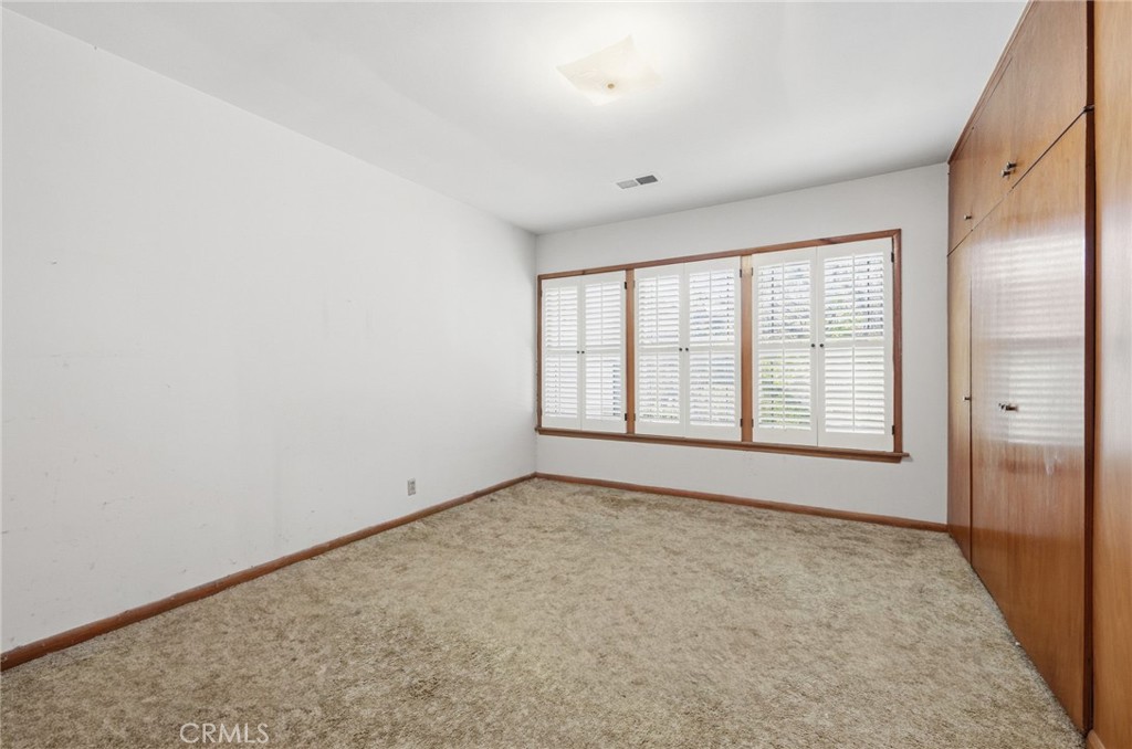 10721 Andora Property Photo 24