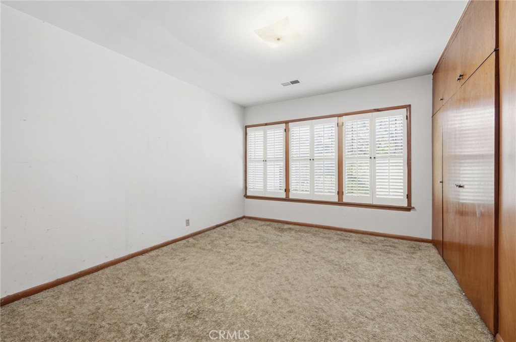 10721 Andora Property Photo 24