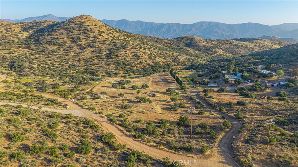 6780 Hubbard Road Property Photo 4