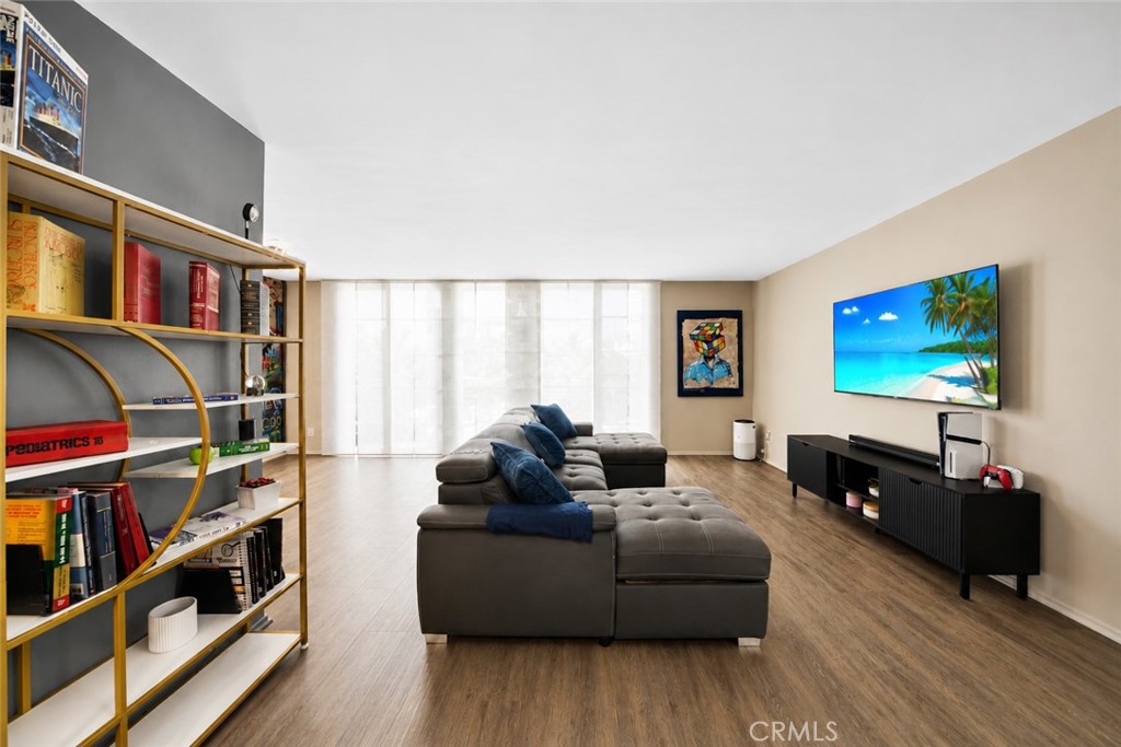 7260 Hillside Avenue 207 Property Photo 1