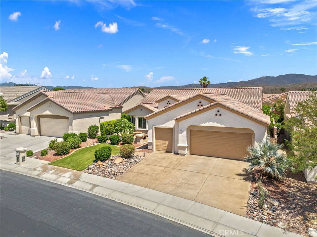 78688 Sunrise Canyon Avenue Property Photo 2
