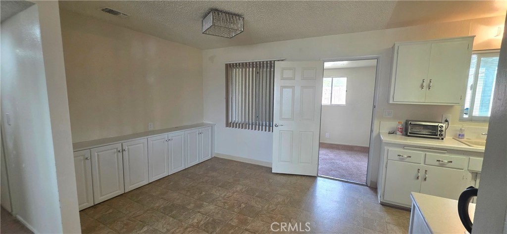 3133 Pat Property Photo 7