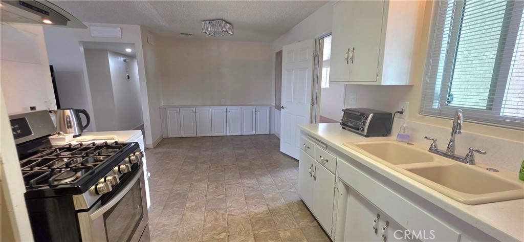 3133 Pat Property Photo 19