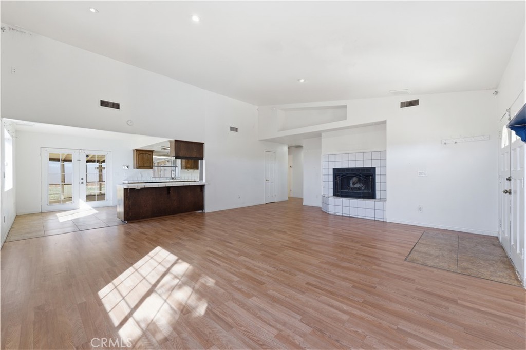 19321 97th Street Property Photo 7