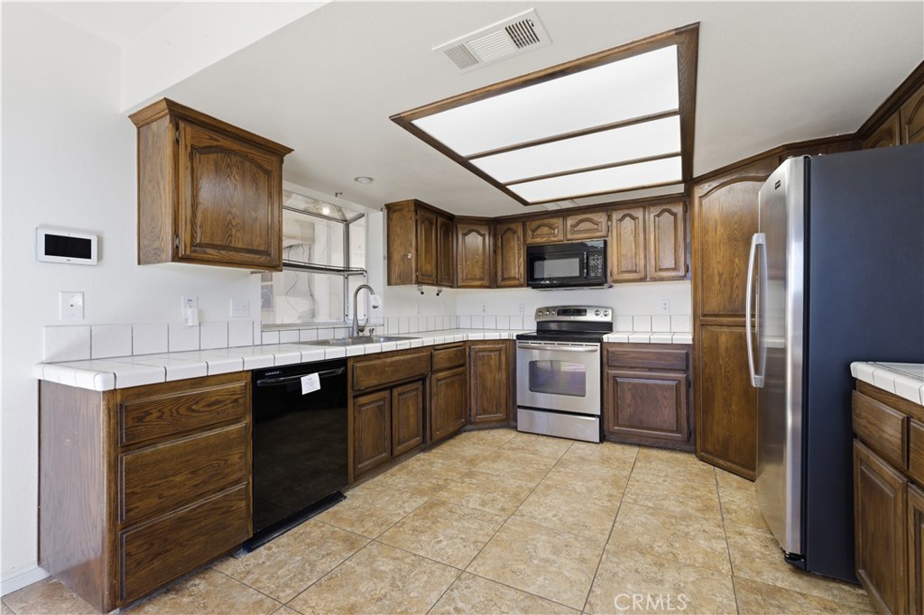 19321 97th Street Property Photo 8