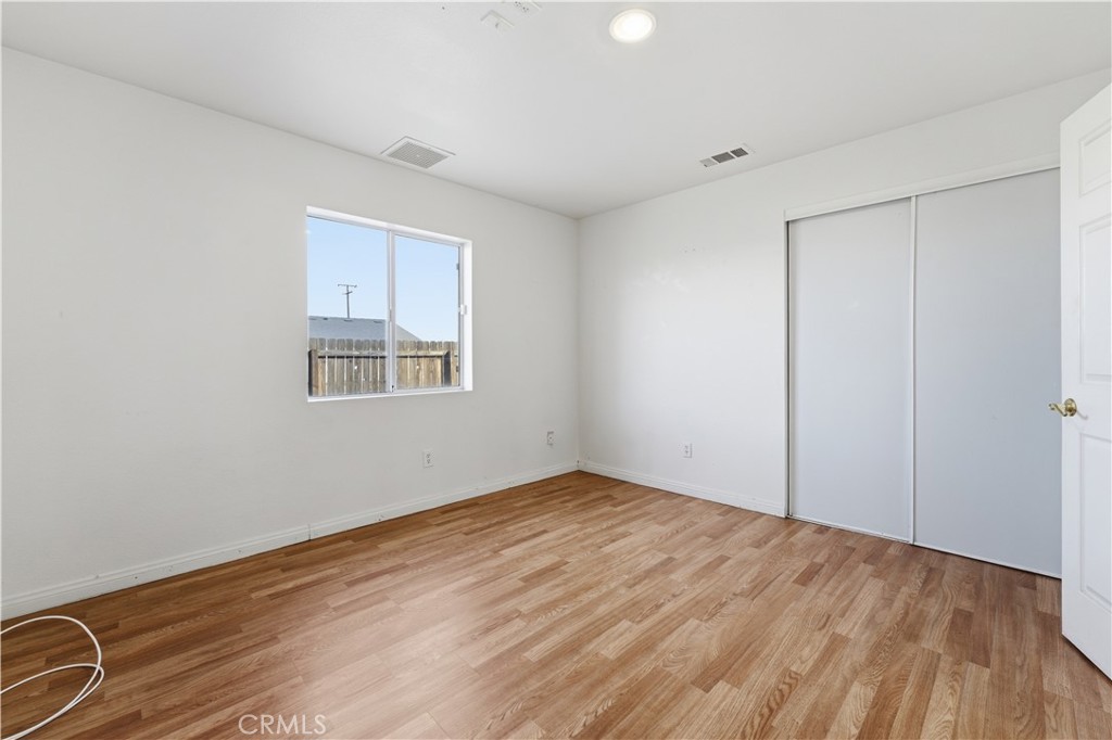 19321 97th Street Property Photo 10