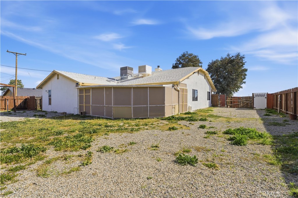 19321 97th Street Property Photo 17