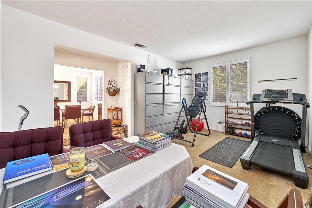 2106 Tangerine Property Photo 9