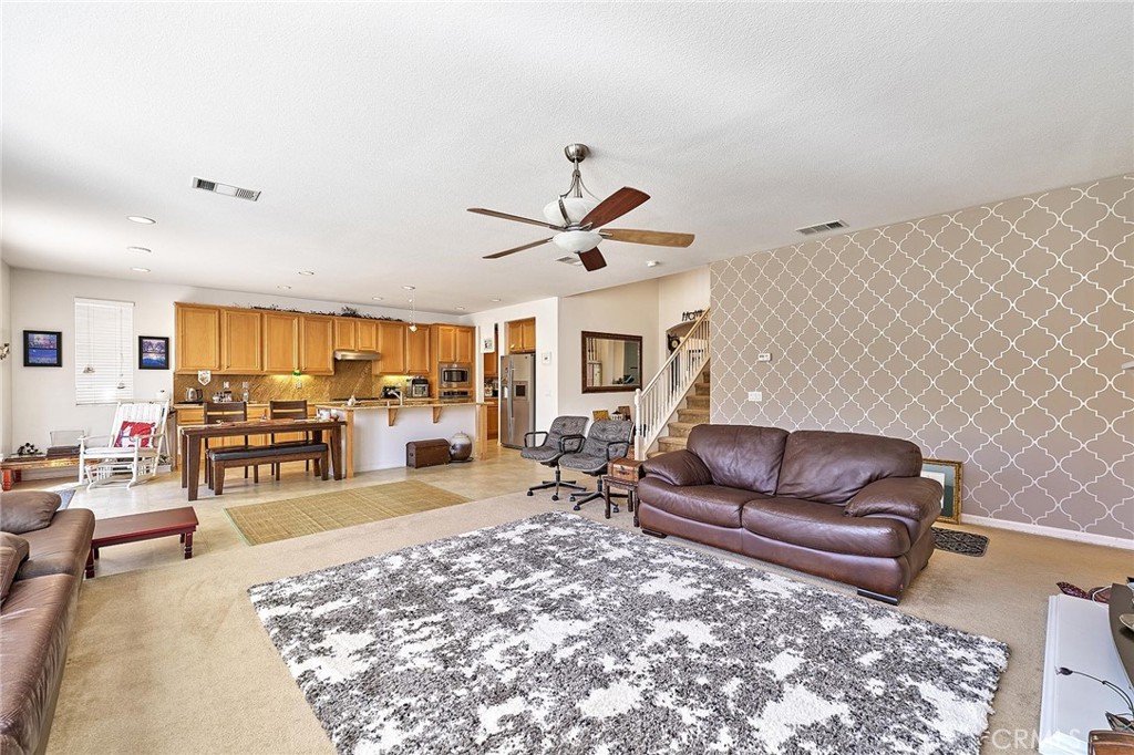 2106 Tangerine Property Photo 19