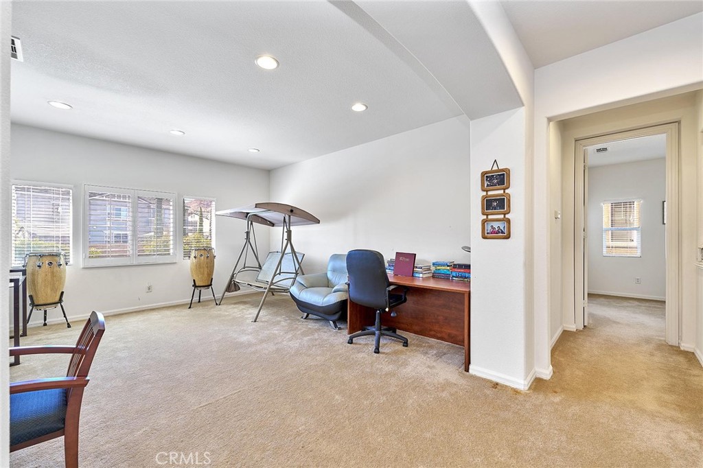 2106 Tangerine Property Photo 32