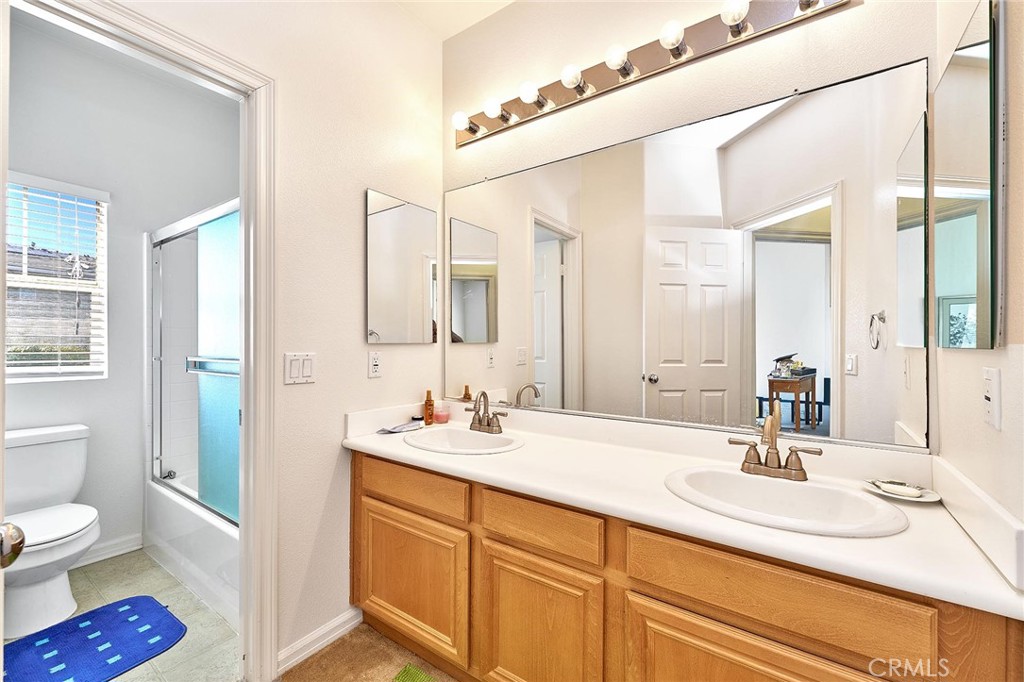 2106 Tangerine Property Photo 60