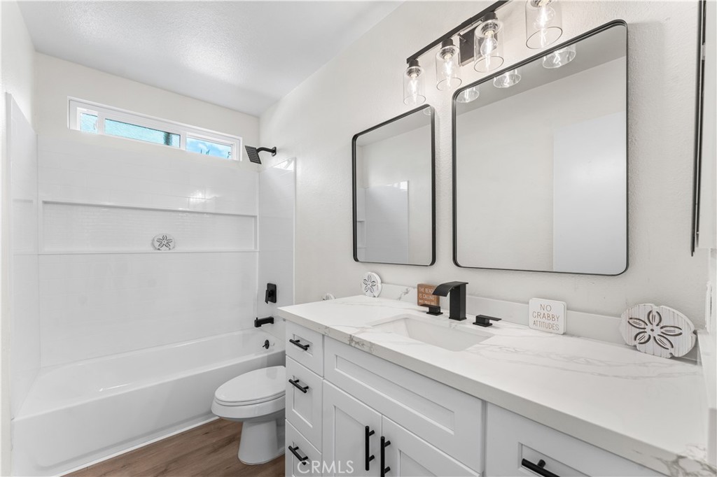 37863 17th Street E Property Photo 18