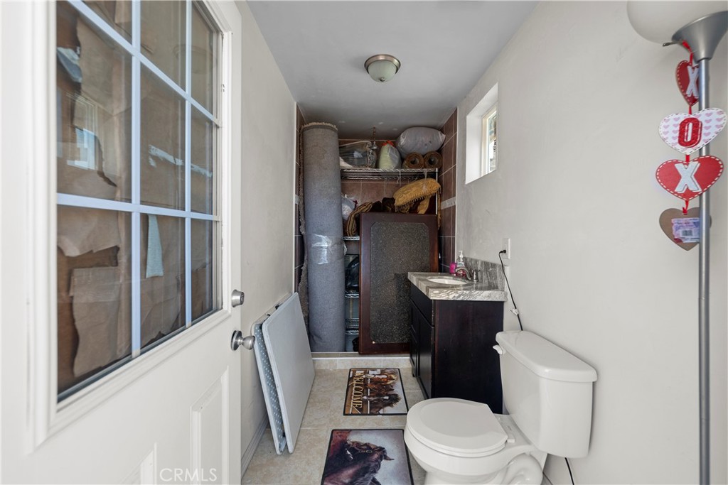 1329 W Ave I Property Photo 22