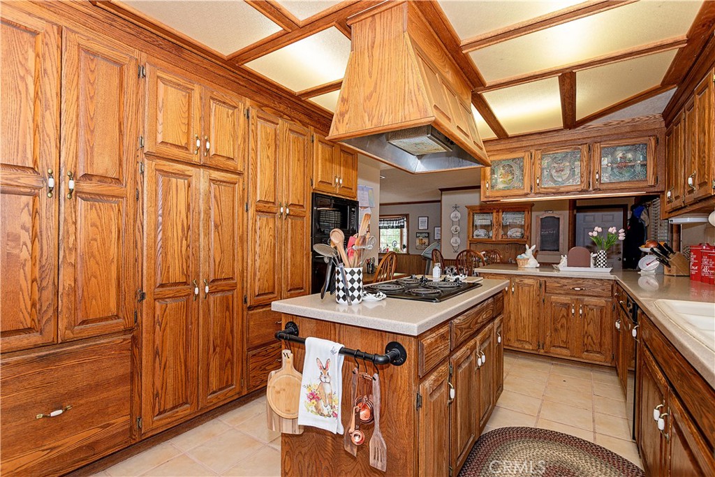 2212 W Avenue O8 Property Photo 13