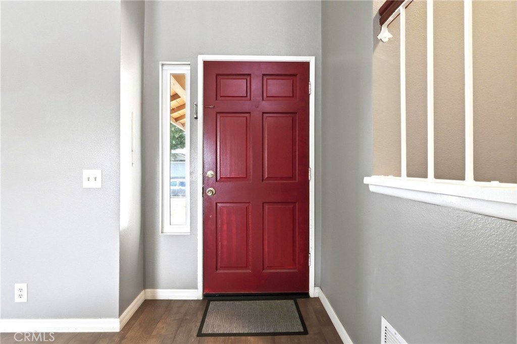 1813 Chesapeake Way Property Photo 4