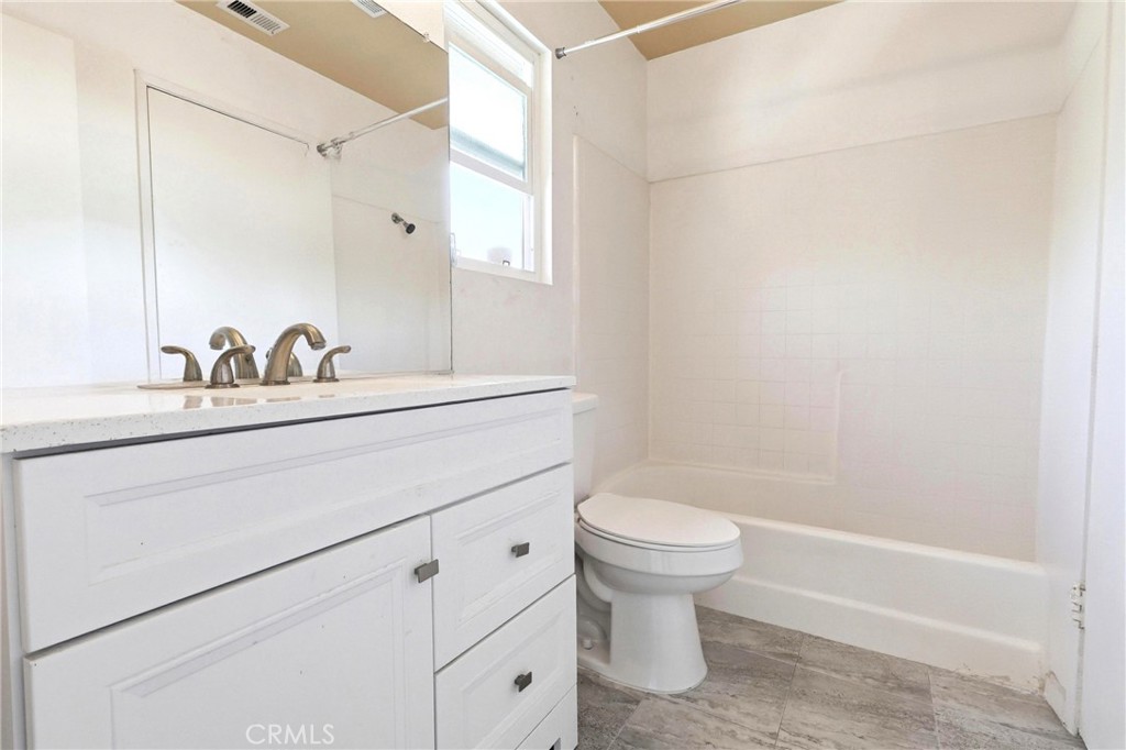 1813 Chesapeake Way Property Photo 21