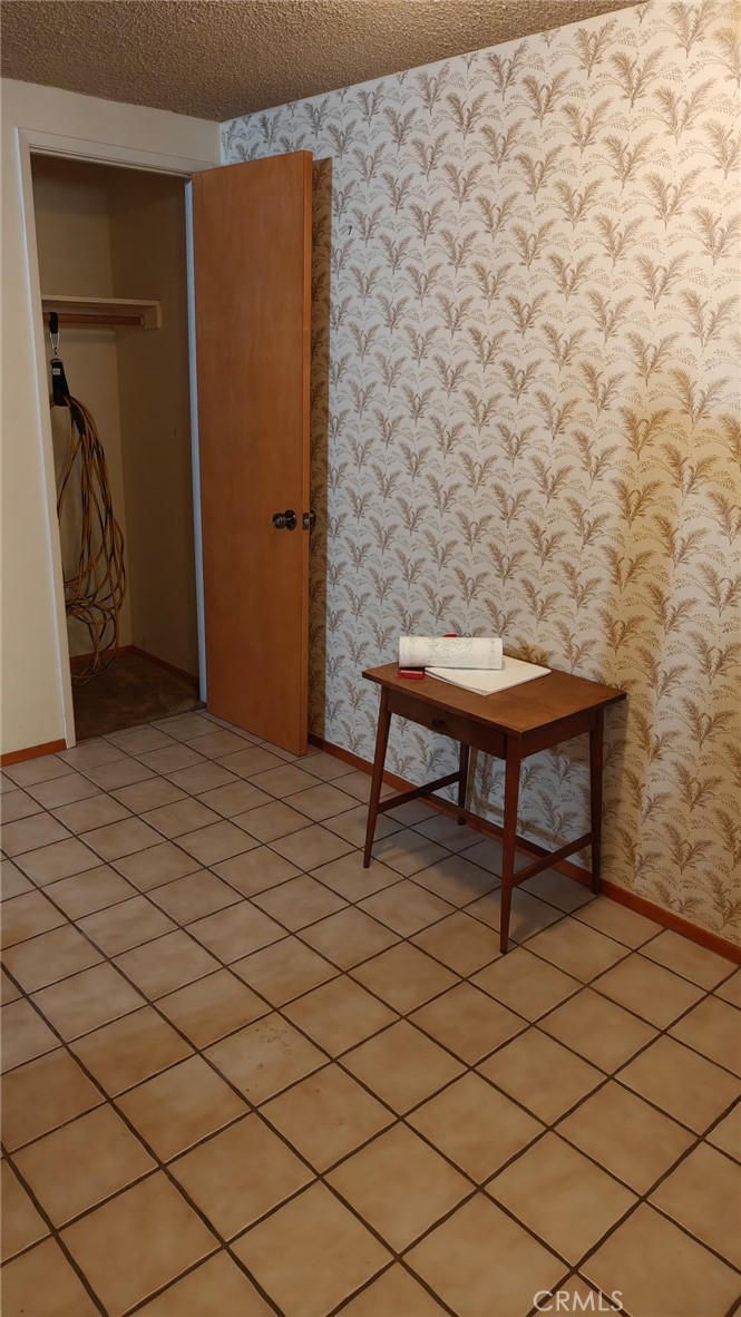 37755 Lasker Property Photo 6