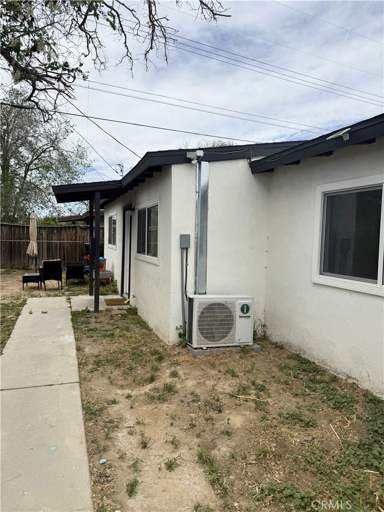 45445 Cedar Ave. Property Photo 3