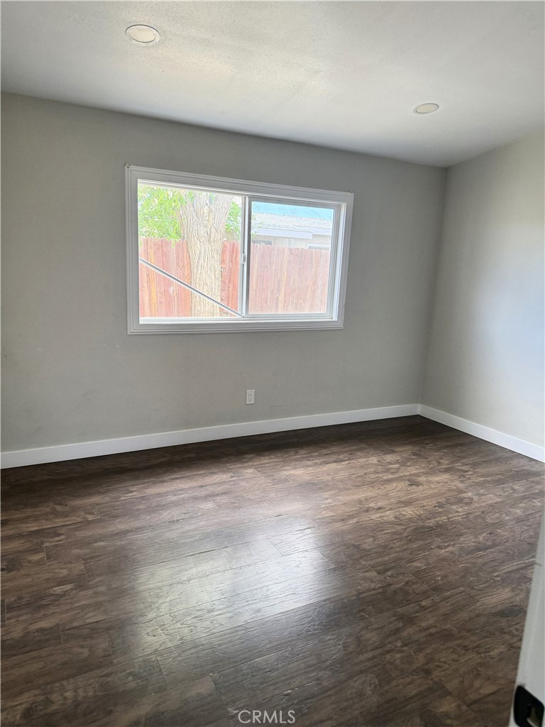 45445 Cedar Ave. Property Photo 7