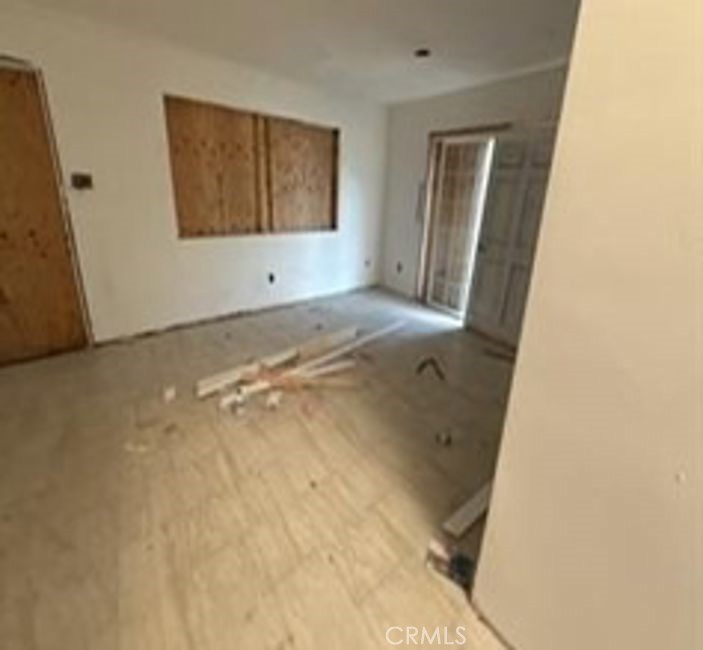 2505 Claridge Property Photo 6