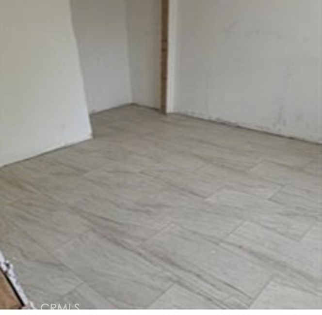 2505 Claridge Property Photo 10