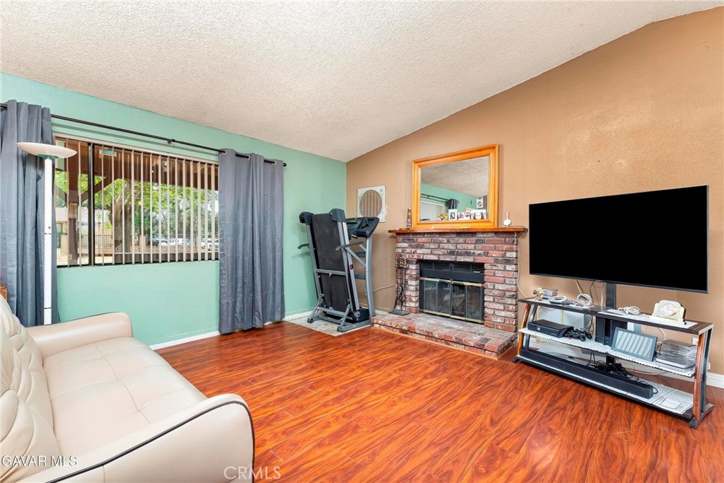 10731 E Avenue R2 Property Photo 4