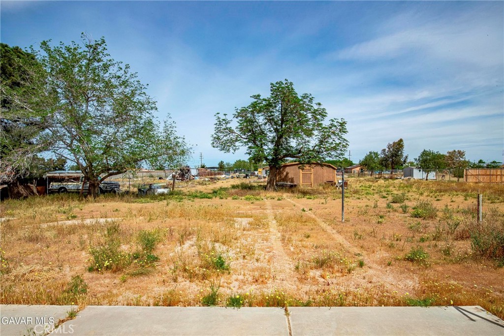 10731 E Avenue R2 Property Photo 17
