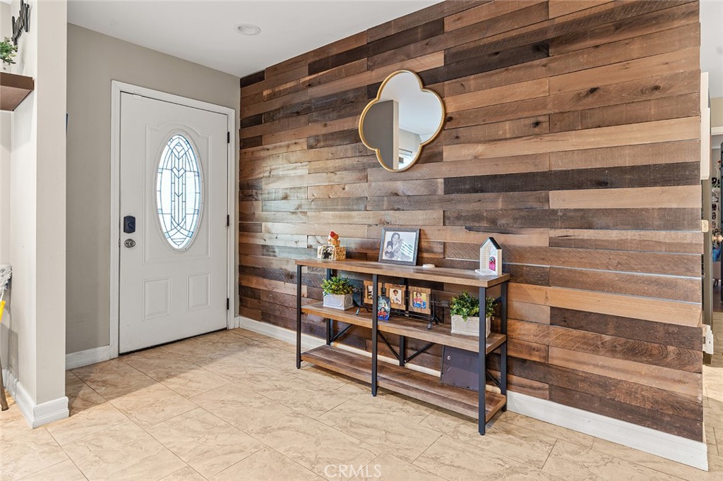 47867 80th W Property Photo 4