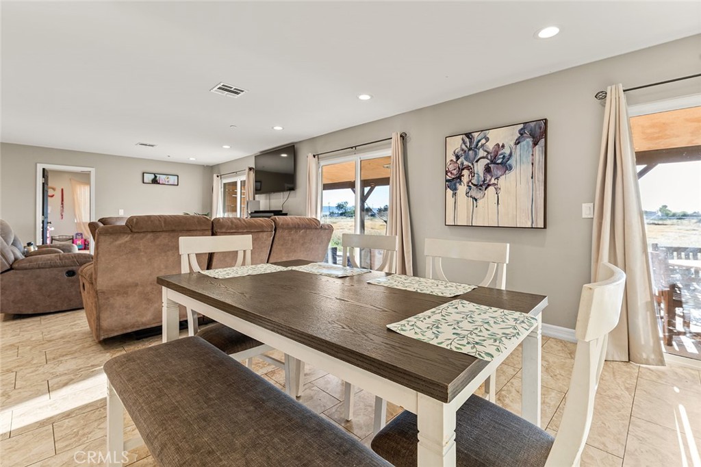 47867 80th W Property Photo 12