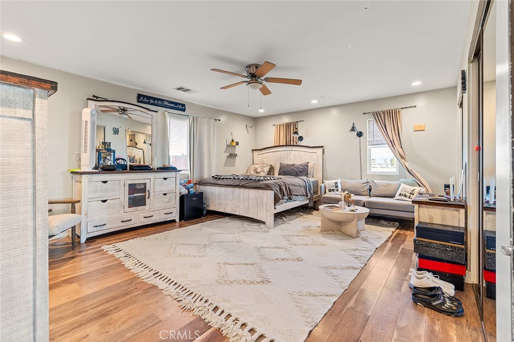 47867 80th W Property Photo 17