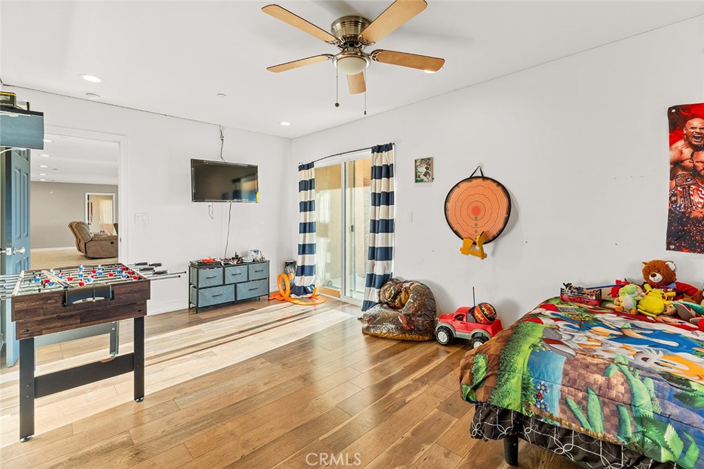 47867 80th W Property Photo 24