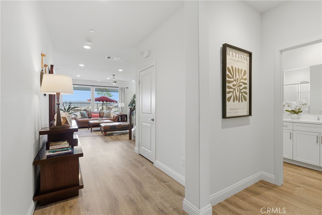 18106 Meridian Property Photo 5