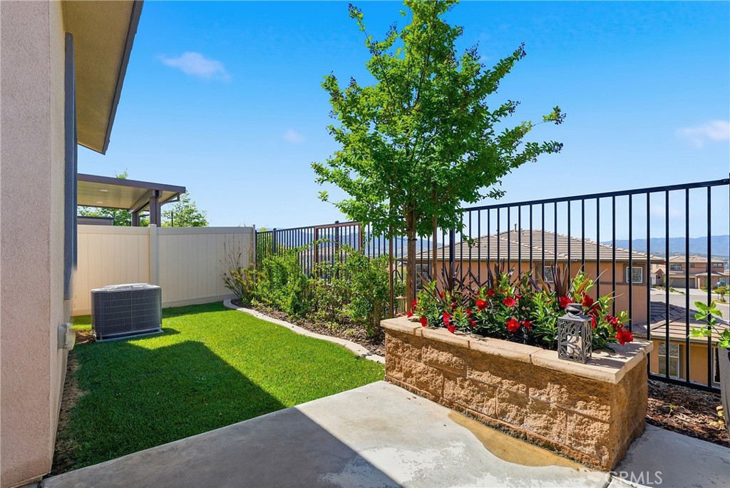 18106 Meridian Property Photo 44